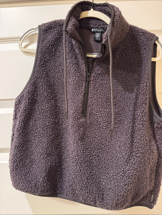 Athleta Jackets & Blazers - Athleta chocolate Sherpa vest